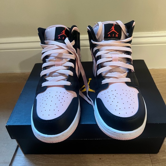 Nike air Jordan sneakers - Picture 6 of 6